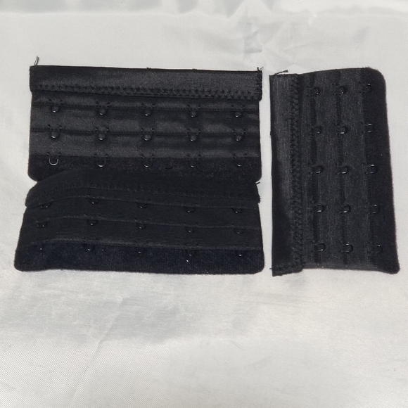 Women's 5 Hook Black Bra Extender | 4-Pack - Picture 4 of 8